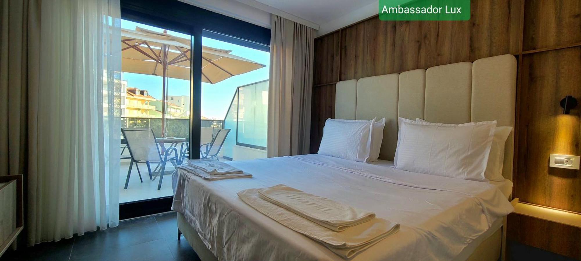 Ambassador & Ambassador Lux Apartments Ulcinj Exteriör bild