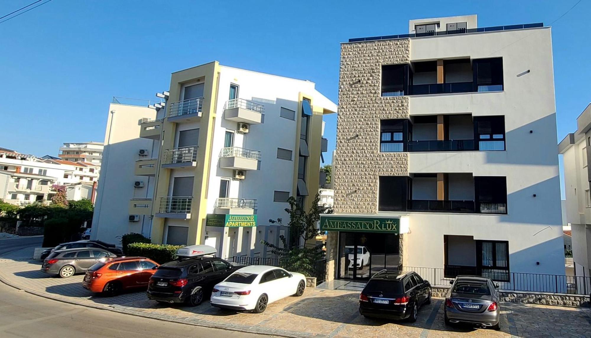 Ambassador & Ambassador Lux Apartments Ulcinj Exteriör bild