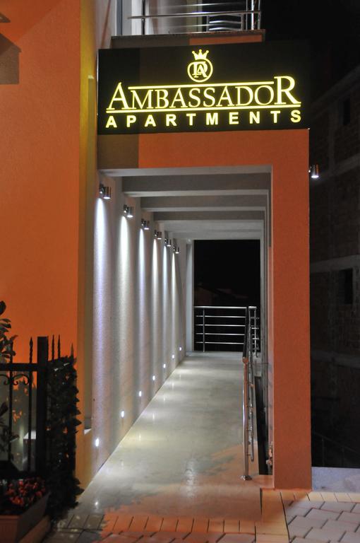 Apartments Ambassador Ulcinj Exteriör bild